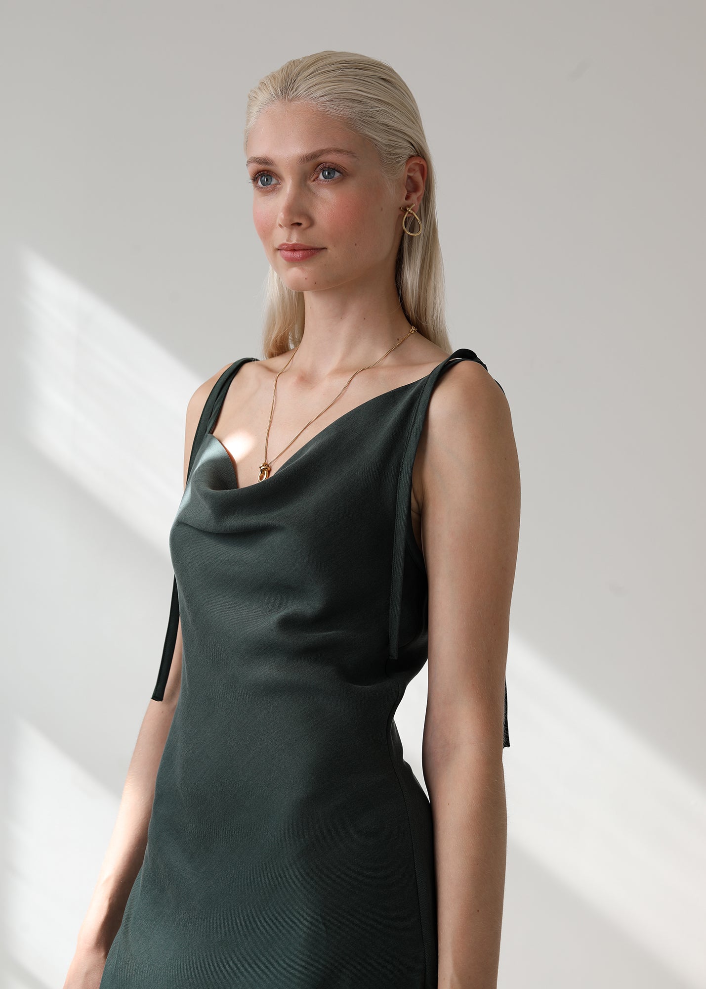 THE LUCIE DRESS - dark green