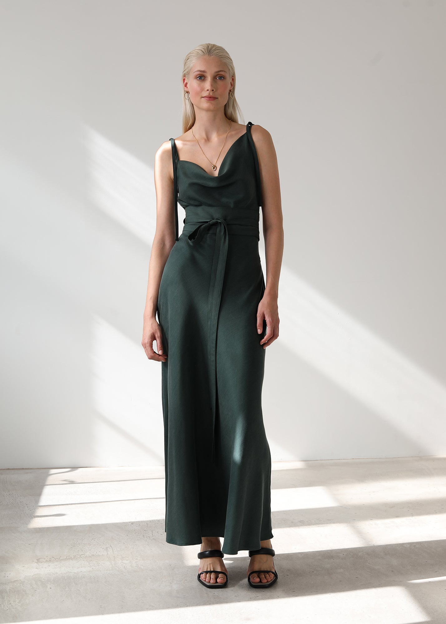 THE LUCIE DRESS - dark green