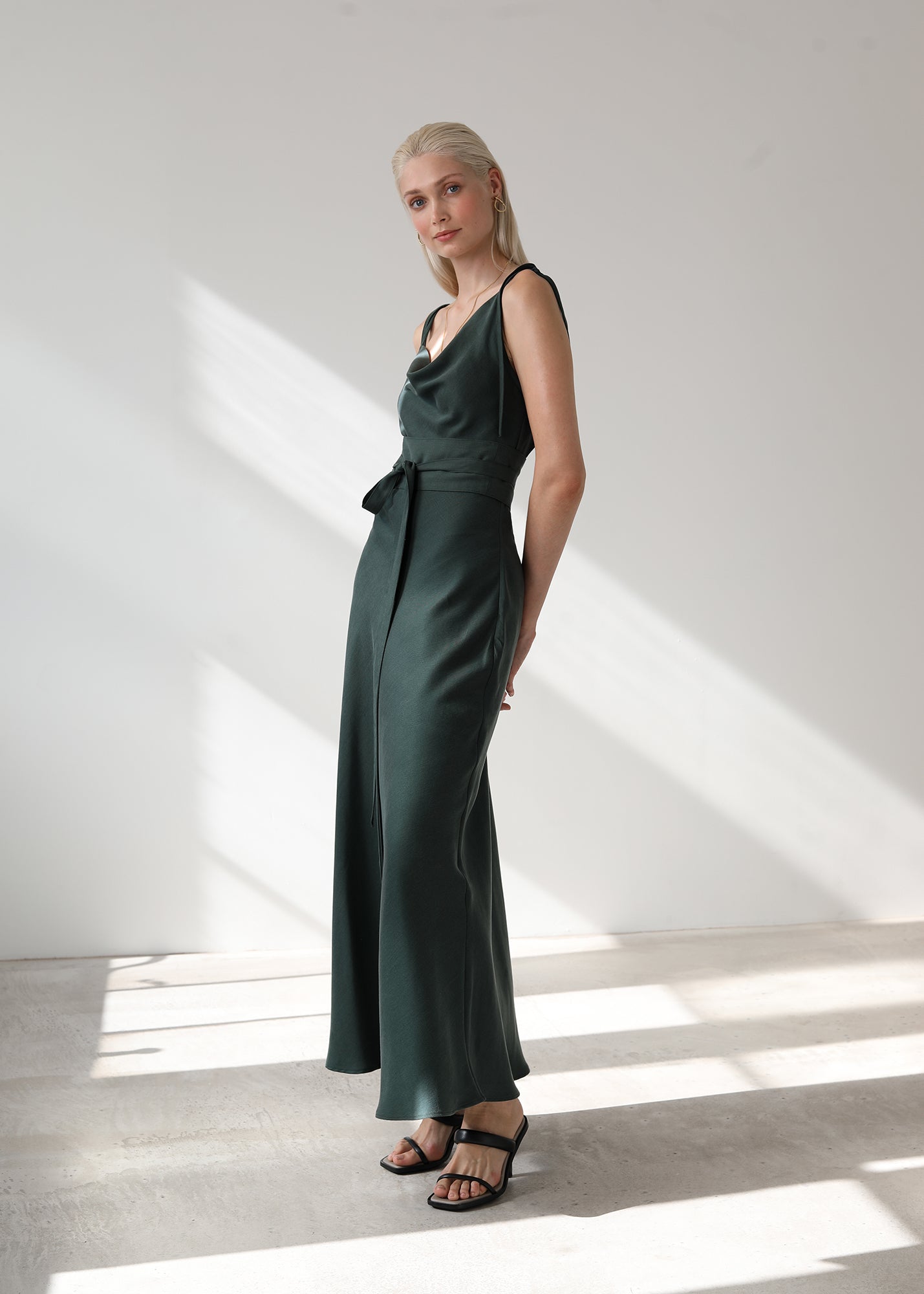 THE LUCIE DRESS - dark green