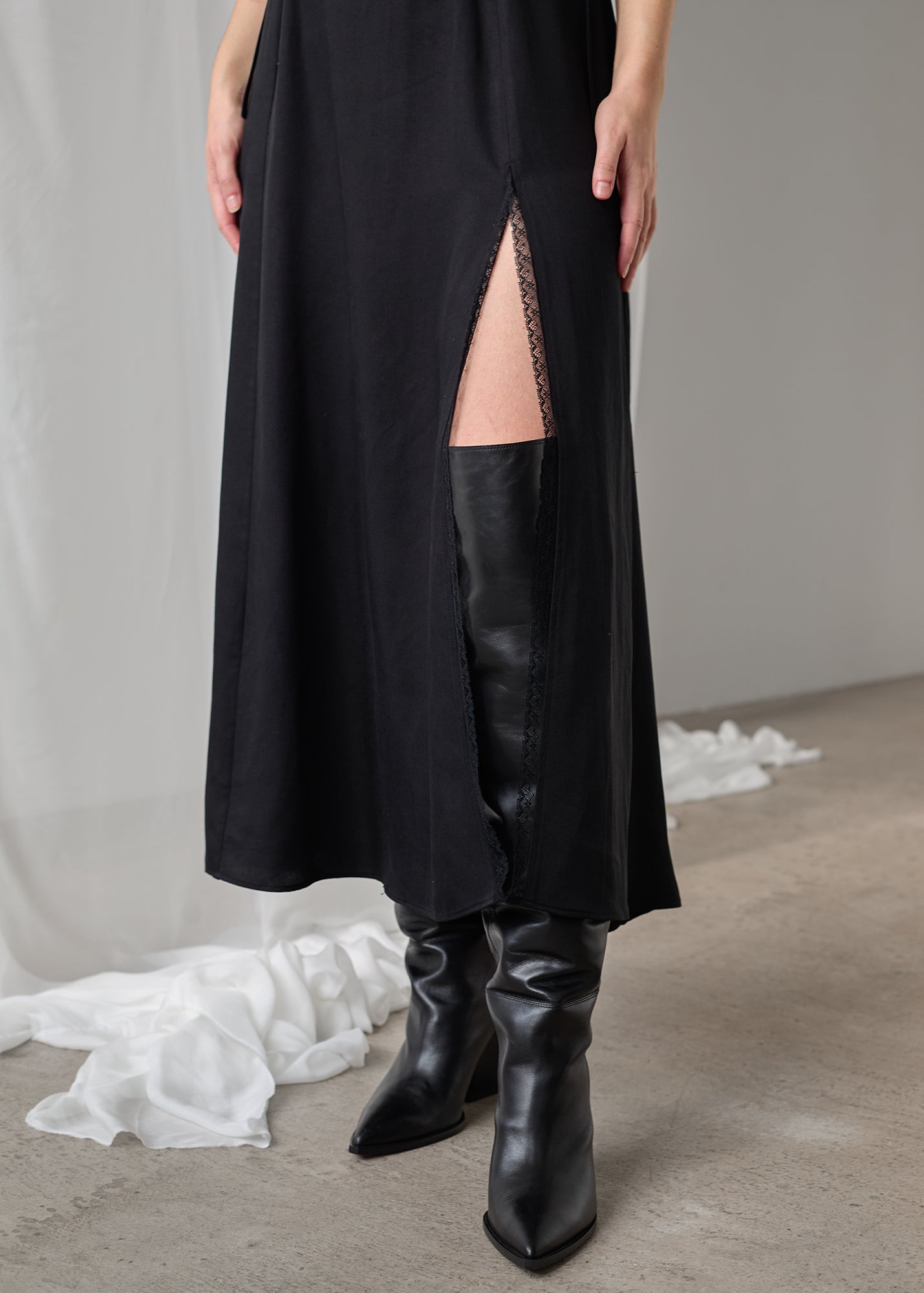 THE CHLOÉ DRESS