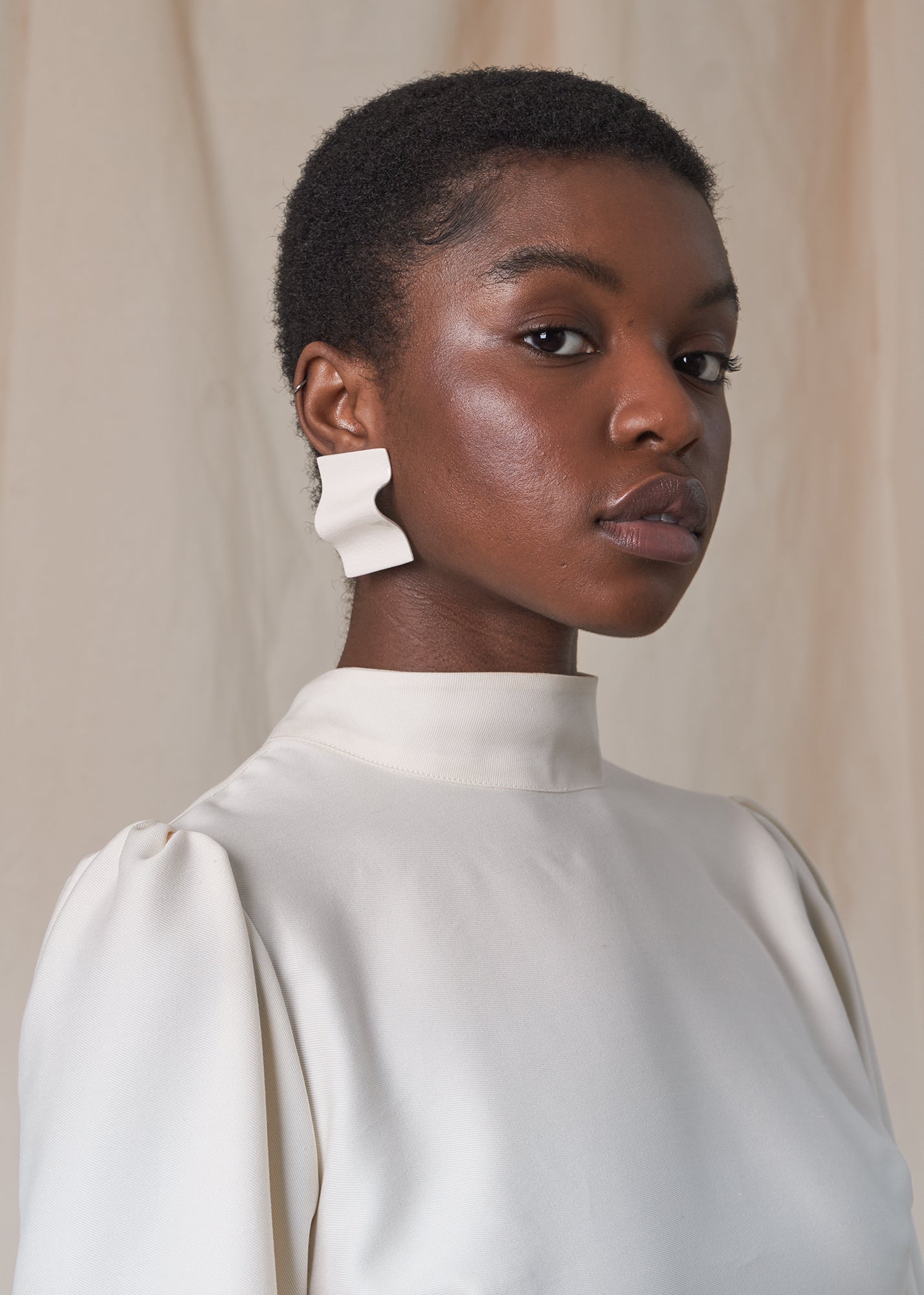 THE MAE BLOUSE - shell