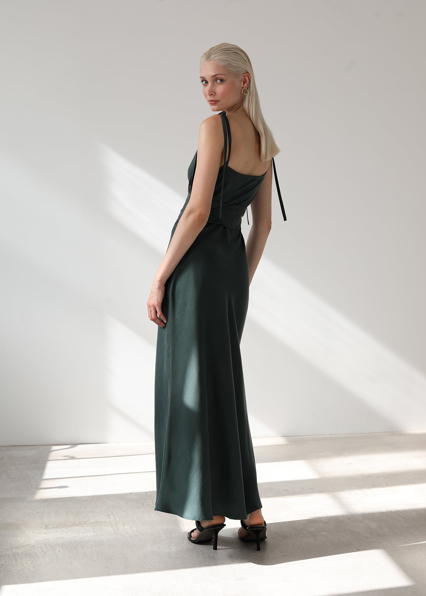 THE LUCIE DRESS - dark green