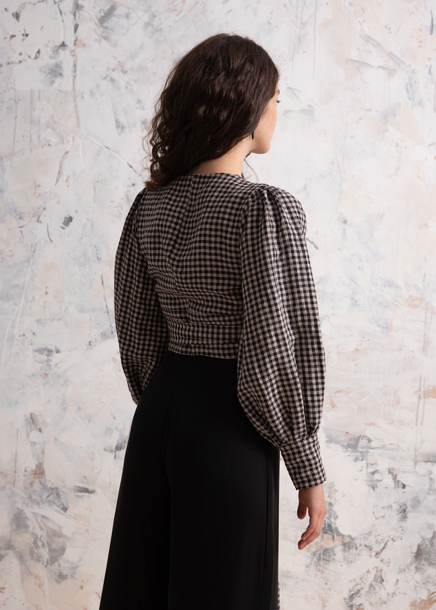 THE CÉCILE BLOUSE - mono gingham