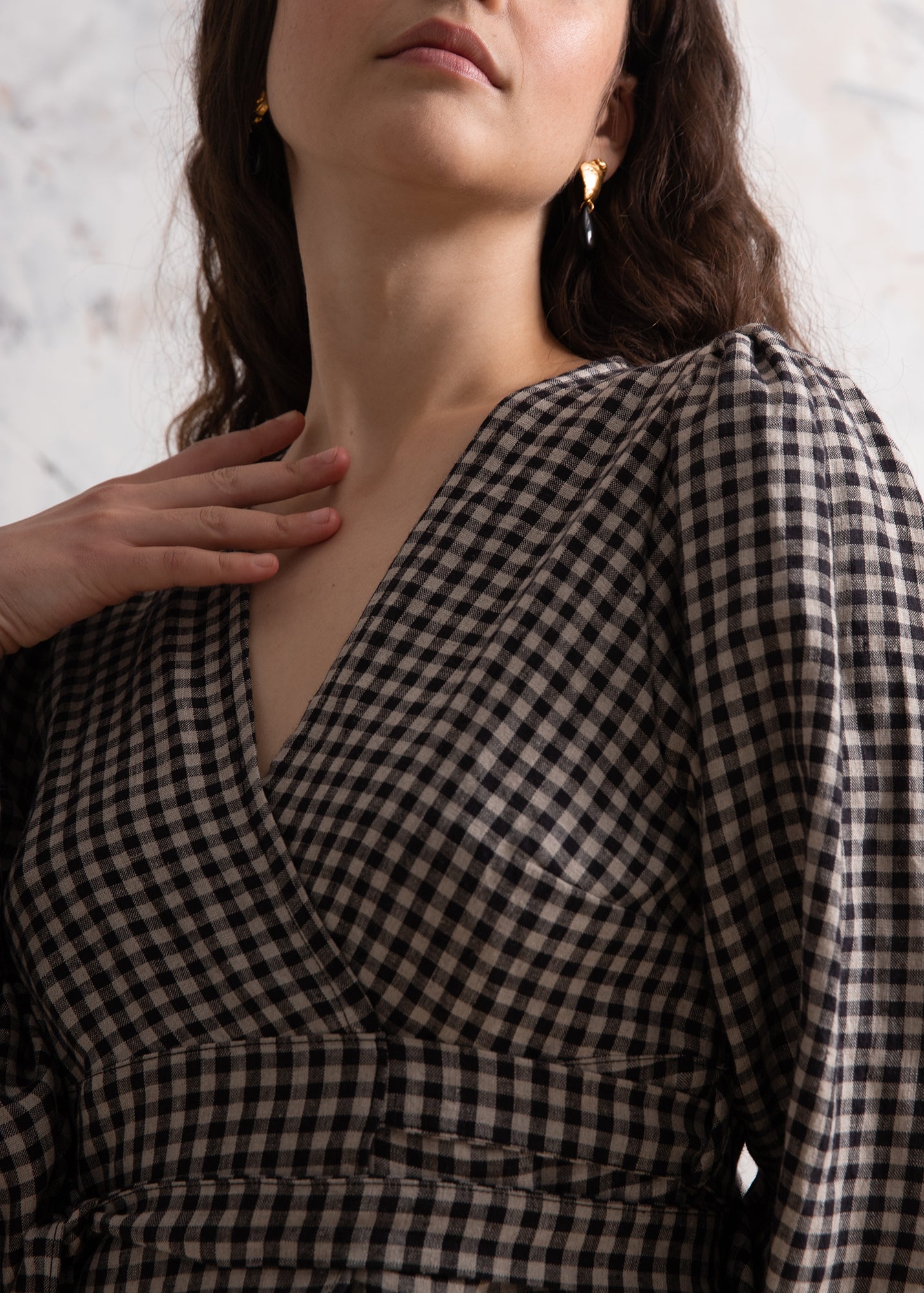 THE CÉCILE BLOUSE - mono gingham